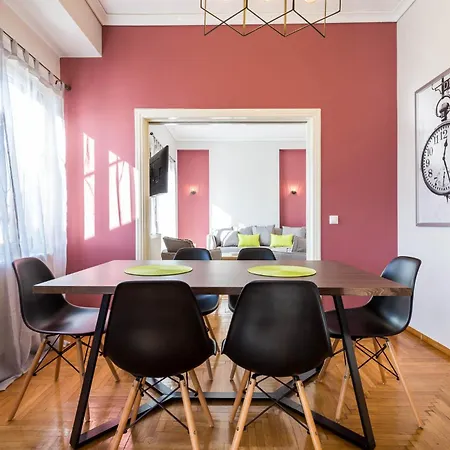 3 Bedroom With Big Balconies In Pagrati Apartmán Atény