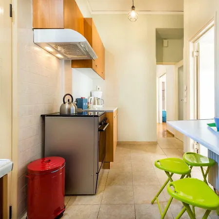 3 Bedroom With Big Balconies In Pagrati