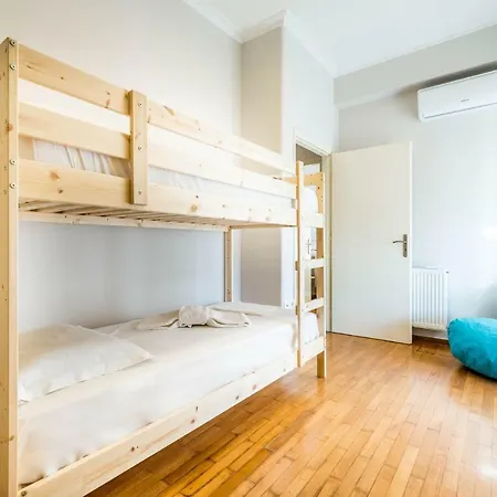 Apartmán 3 Bedroom With Big Balconies In Pagrati Atény